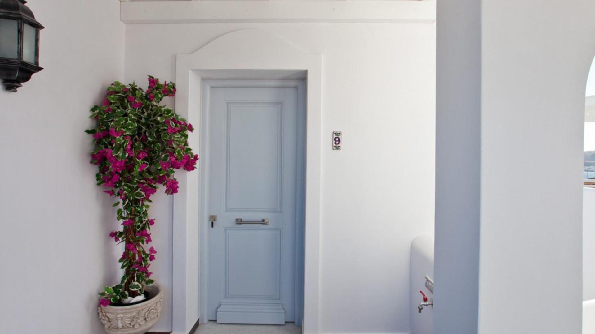 Miland Suites Adamantas  Dış mekan fotoğraf